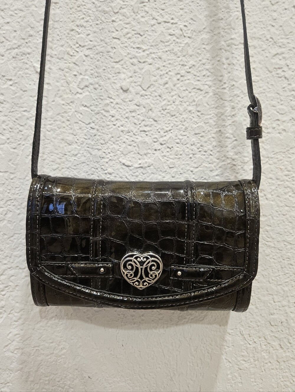 Brighton Vintage Brown Croc Patent Leather Crossbody Organizer Clutch